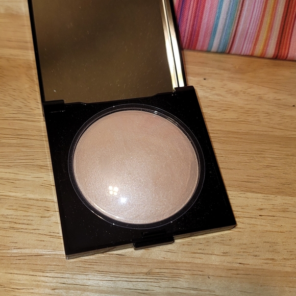 Beauty Bundle - Picture 3 of 7